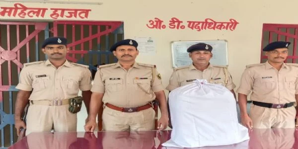 गन्ने के खेत में छिपा था गांजे का जखीरा, पुलिस ने किया बड़ा खुलासा!