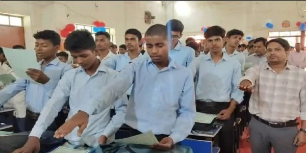 नशामुक्त बिहार: सबौर हाई स्कूल में छात्रों ने ली नशा न करने की शपथ