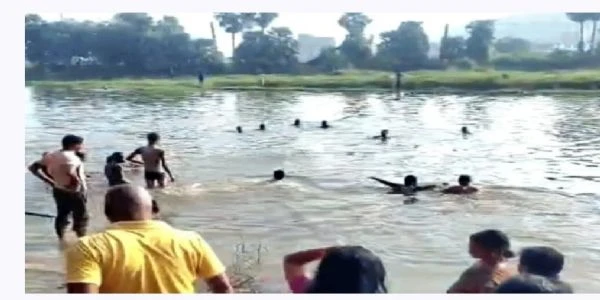 बिहार: तालाब में डूबने से दंपति की मौत, पति को बचाने में पत्नी ने भी गंवाई जान