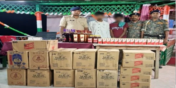 पुलिस को देख भागने लगी कार, 214 लीटर विदेशी शराब के साथ 2 गिरफ्तार