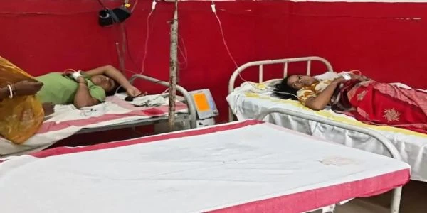 कढ़ी में मिली छिपकली: सुपौल छात्रावास की छात्राएं बीमार, एक की हालत गंभीर