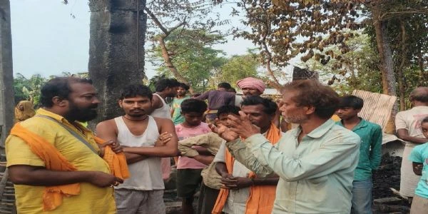 सुपौल में शॉर्ट सर्किट से भीषण आग, चार घर राख, एक झुलसा