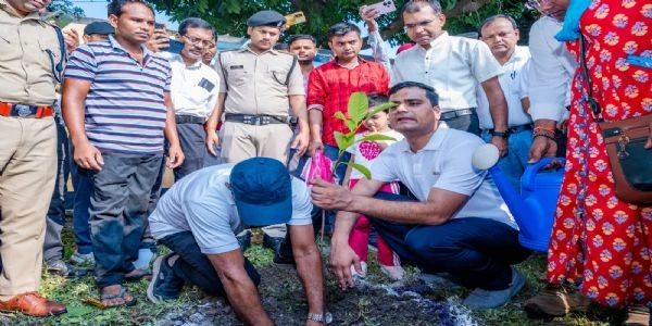 कटिहार का 53वां स्थापना दिवस: प्रभात फेरी और सांस्कृतिक कार्यक्रमों की धूम