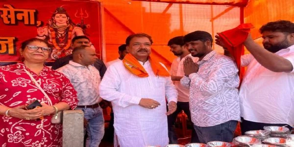 किशनगंज में वीर शिवाजी सेना के कांवरिया सेवा शिविर का मंत्री दिलीप जायसवाल ने किया उद्घाटन