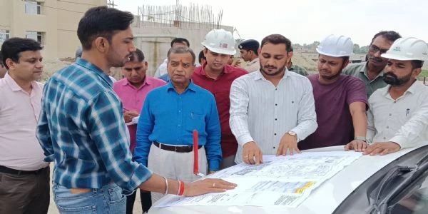 सीवान: मैरवा में डीएम ने अधिकारियों और जनप्रतिनिधियों के साथ की बैठक, त्योहारों को लेकर दिए सख्त निर्देश