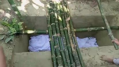 Bihar News: Buried in grave after death in Bettiah exhumed the body.bihar police