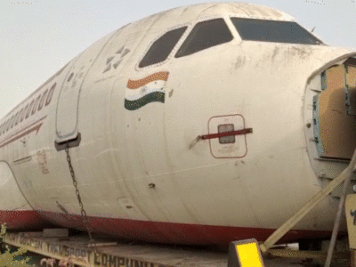 Air India plane loaded on truck seen on National Highway in Patna causing surprise.