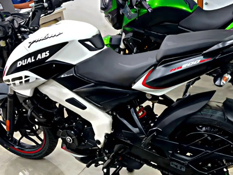 Bajaj’s Powerful New Bike to Rival KTM NS25: Superior Engine with Amazing Features, Know the Price