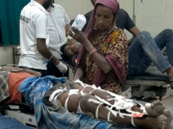 Two seriously injured in a collision between a bicycle and a motorcycle in Rosera, Samastipur.